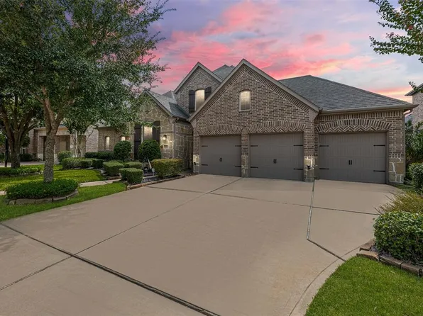 17415 Hanoverian Dr, Richmond, TX 77407