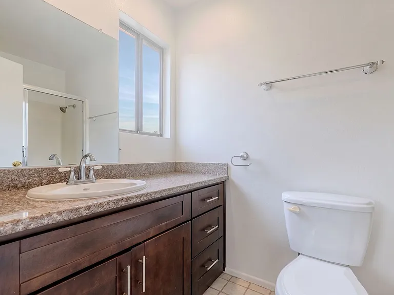 Chatsworth Rent This Now — Photo 26