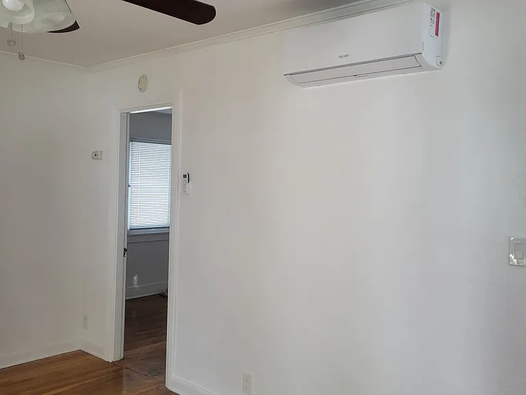 843 E Calaveras St — Photo 4