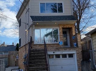 115 Roe St, Staten Island, NY 10310