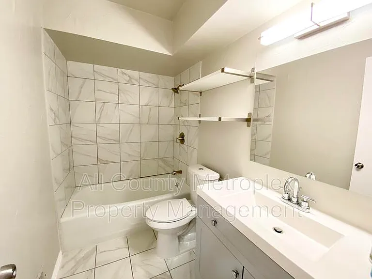 13318 Southview Ln — Photo 8