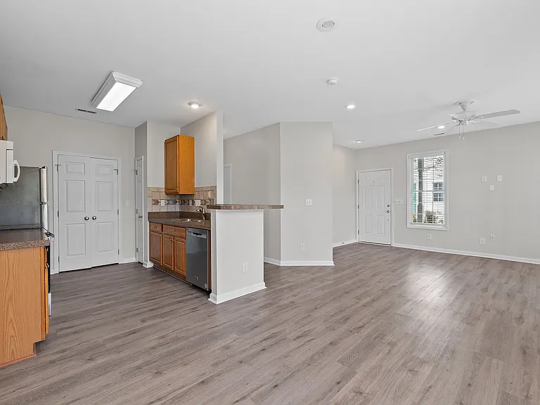 1713 Kudrow Ln #1 — Photo 16