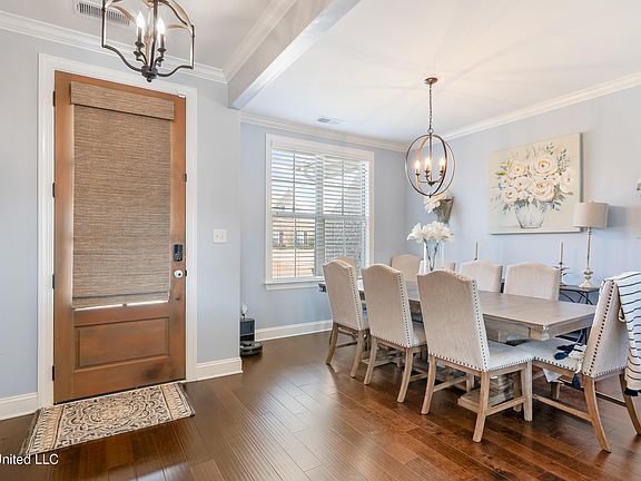 5th image of 3132 E Jefferson Loop