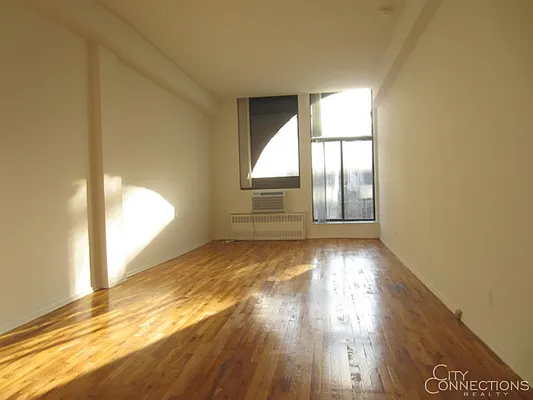 Rented by City Connections Realty | media 14