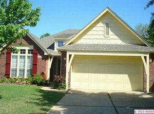 4916 W Commercial St, Broken Arrow, OK 74012