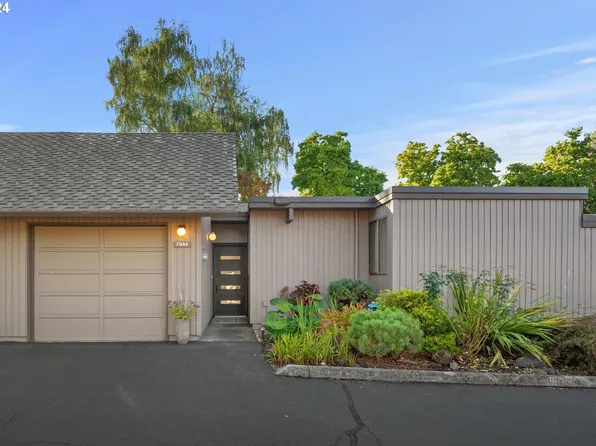 7944 SW Scholls Ferry Rd, Beaverton, OR 97008