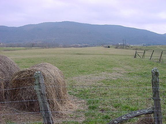 4th image of Old Hwy 28