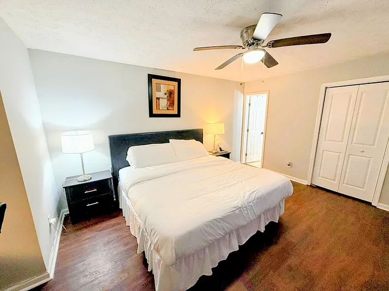 5405 Glen Haven Dr — Photo 14