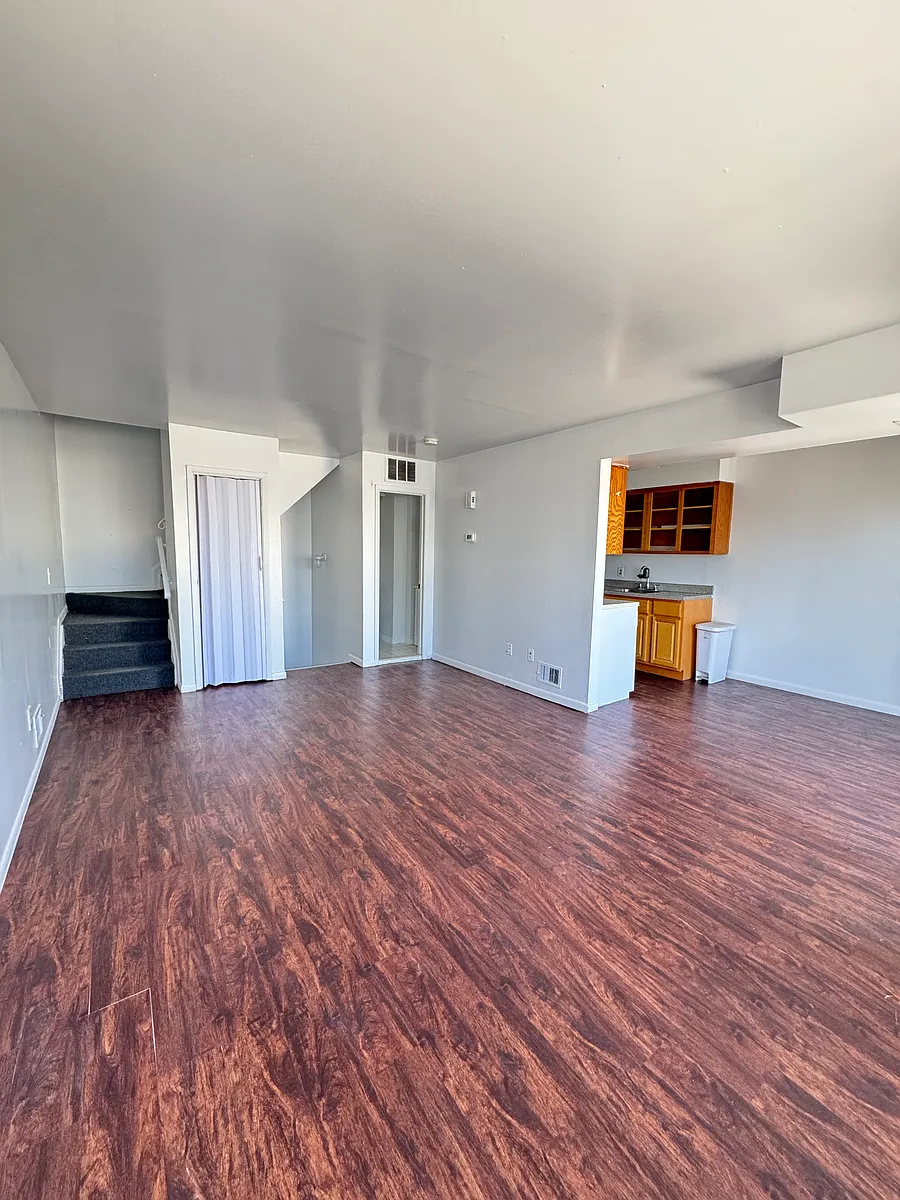 Building Photo - 286 Steuben St #2