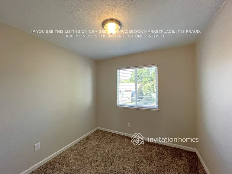 5844 Santana Dr — Photo 12