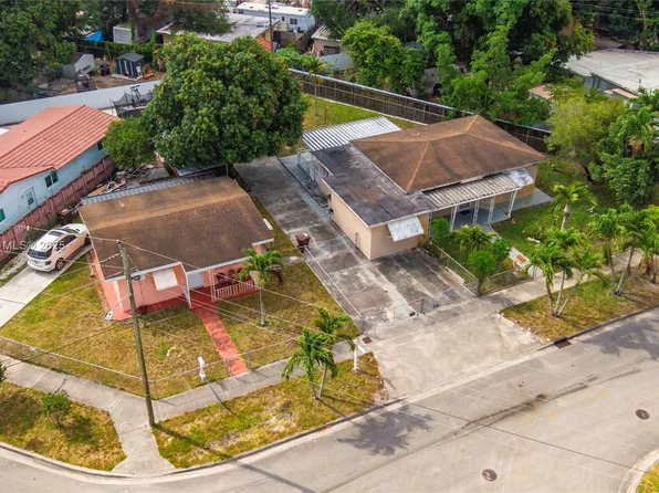 171 Curtiss Dr, Hialeah, FL 33010