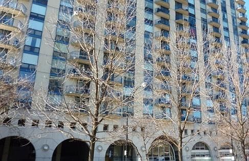 1st image of 1250 N La Salle Dr APT 712