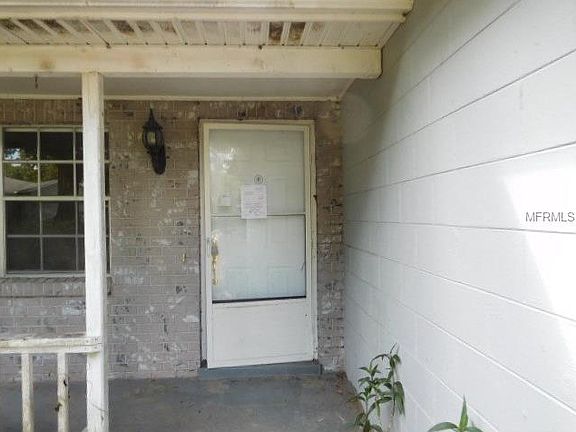 2nd image of 4828 Birchmont Pl