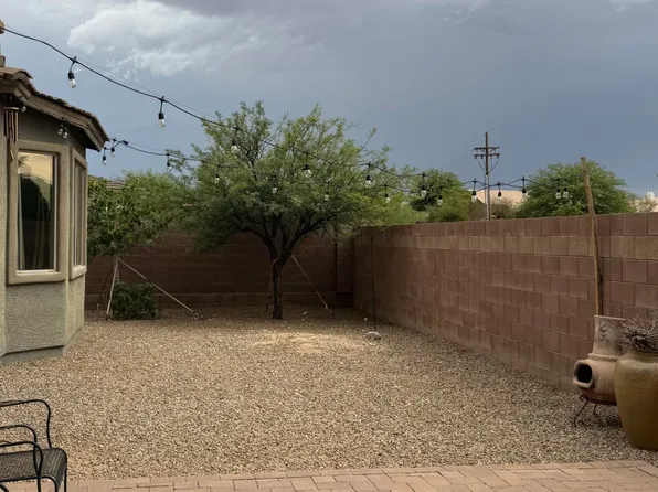 9920 E Caldera Pl, Tucson, AZ 85748