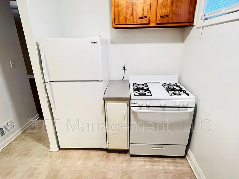 8717 Plymouth St #4 — Photo 27
