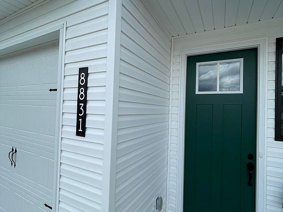 2nd image of 8831 Chapman Trace Way