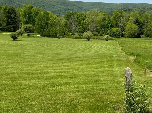 22 Hillcrest Cir, Wellsboro, PA 16901