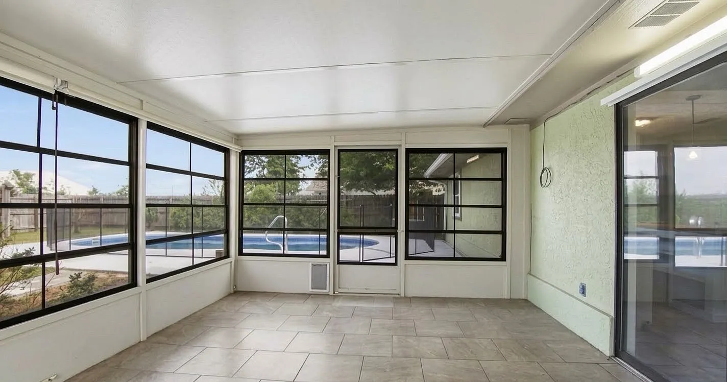 3 bed, 1420 sqft, $2,400 — Photo 4