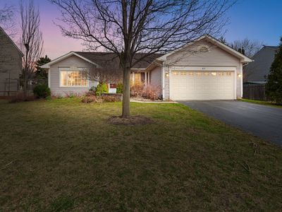 871 Brandt Dr, Lake In The Hills, IL, 60156