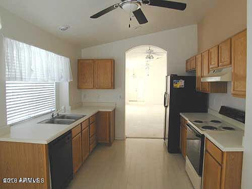 4th image of 2122 E Saltsage Dr