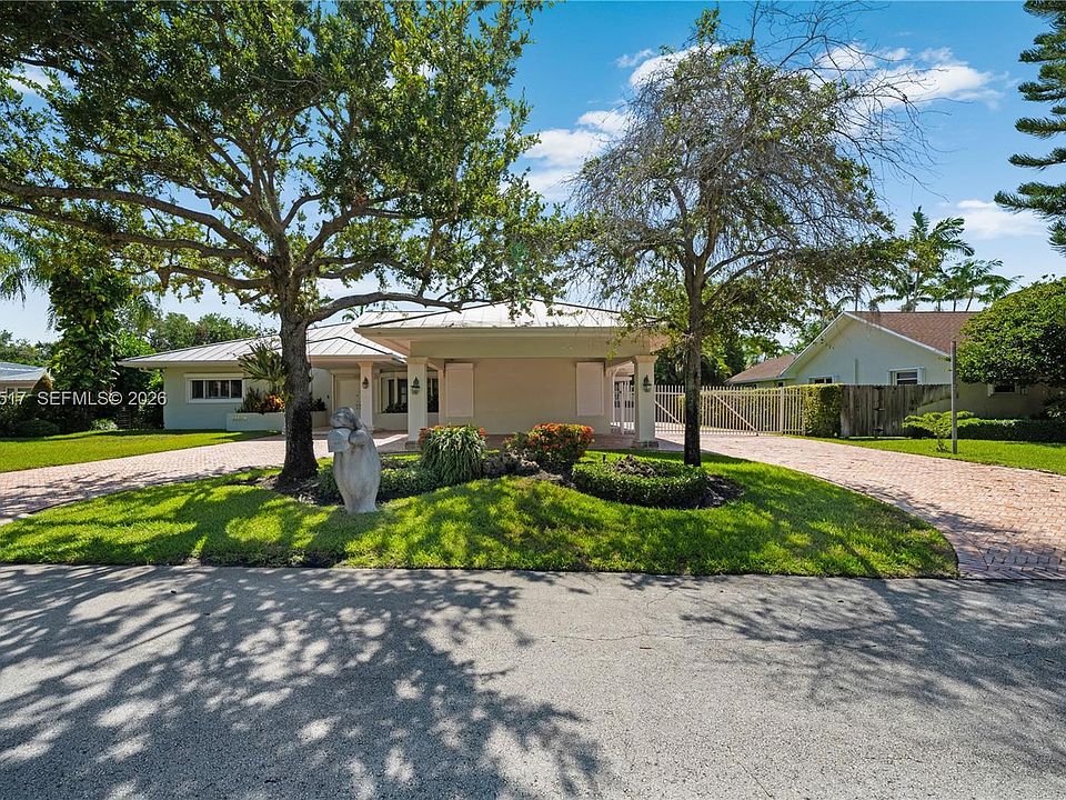 1st image of 14601 Pompano Dr