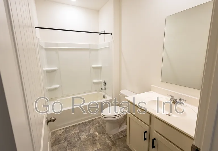 5791 Mountain View Trl — Photo 4