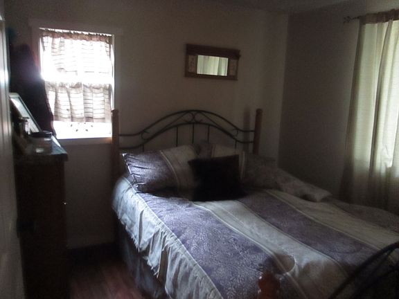 4th image of 3643 Galiano Dr