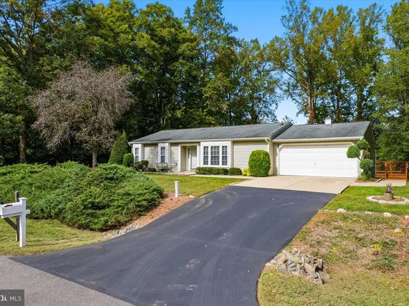 1340 Redwood Cir, La Plata, MD 20646