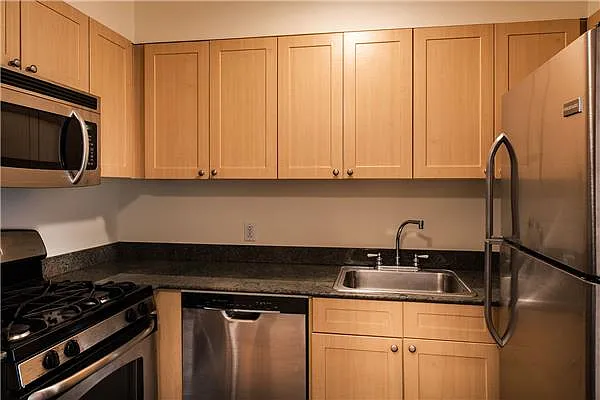 Rented by Park River | media 18