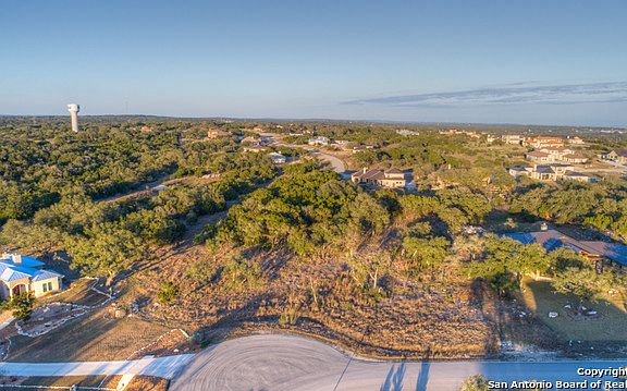 3rd image of 5918 Camp Creek Dr