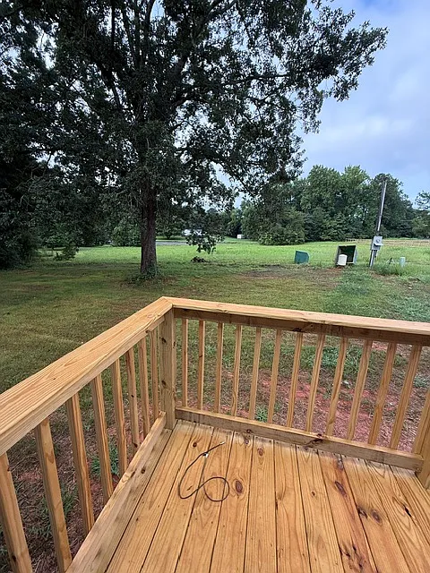3 bed, 1200 sqft, $2,200 — Photo 3