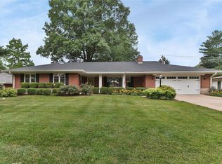 1415 Jamaica Ct, Saint Louis, MO