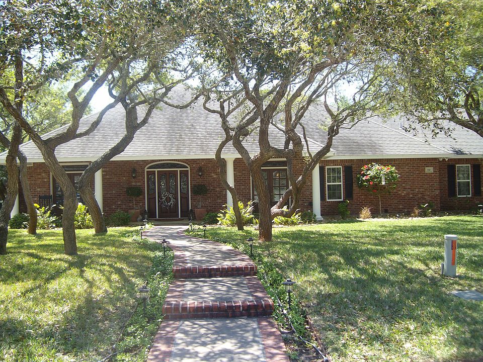 1st image of 110 N Santa Clara Dr