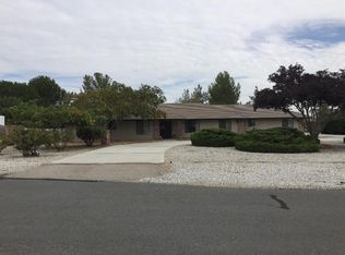 20338 Nyack Ct, Apple Valley, CA 92308