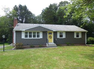 18 Crest Rd, Southington, CT 06489