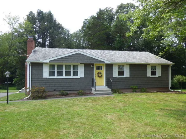 18 Crest Road, Southington, CT 06489