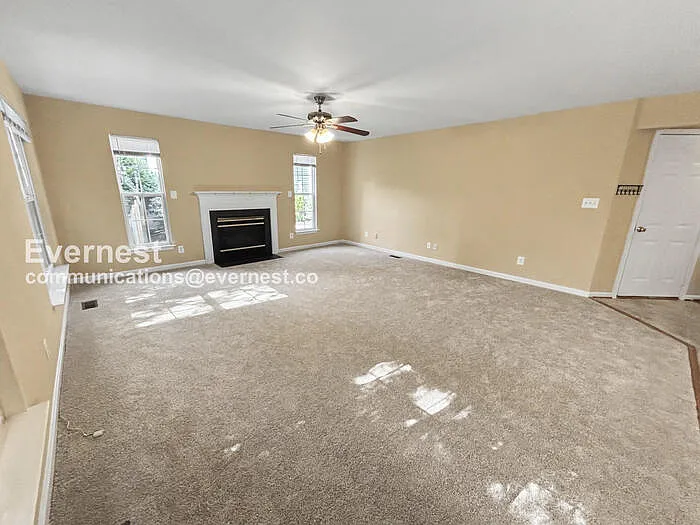 8 Sarrington Ct — Photo 10