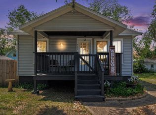 711 E Barker Ave, Michigan City, IN 46360