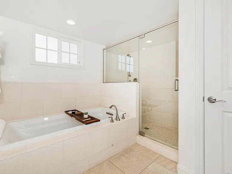 1452 Reed Ave — Photo 32