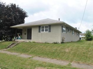 225 N London St, Mount Sterling, OH 43143