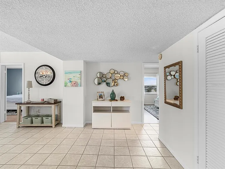 17400 Gulf Blvd #J7 — Photo 21