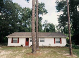 69 Marie Cir, Crawfordville, FL 32327