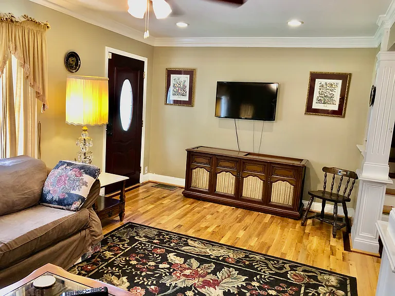 1599 Idlehour Dr — Photo 10