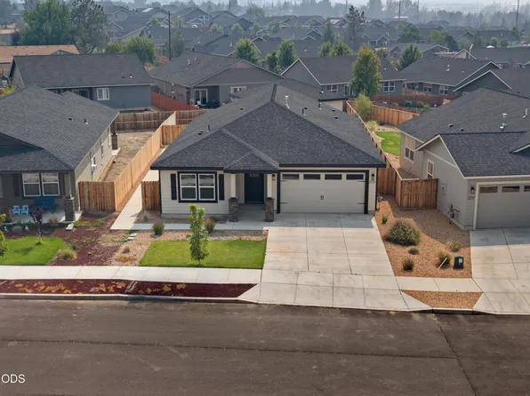 3236 NW Dogwood Ave Lot 27, Redmond, OR 97756