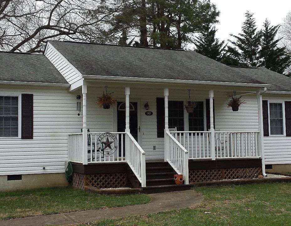 1st image of 393 Ethel St
