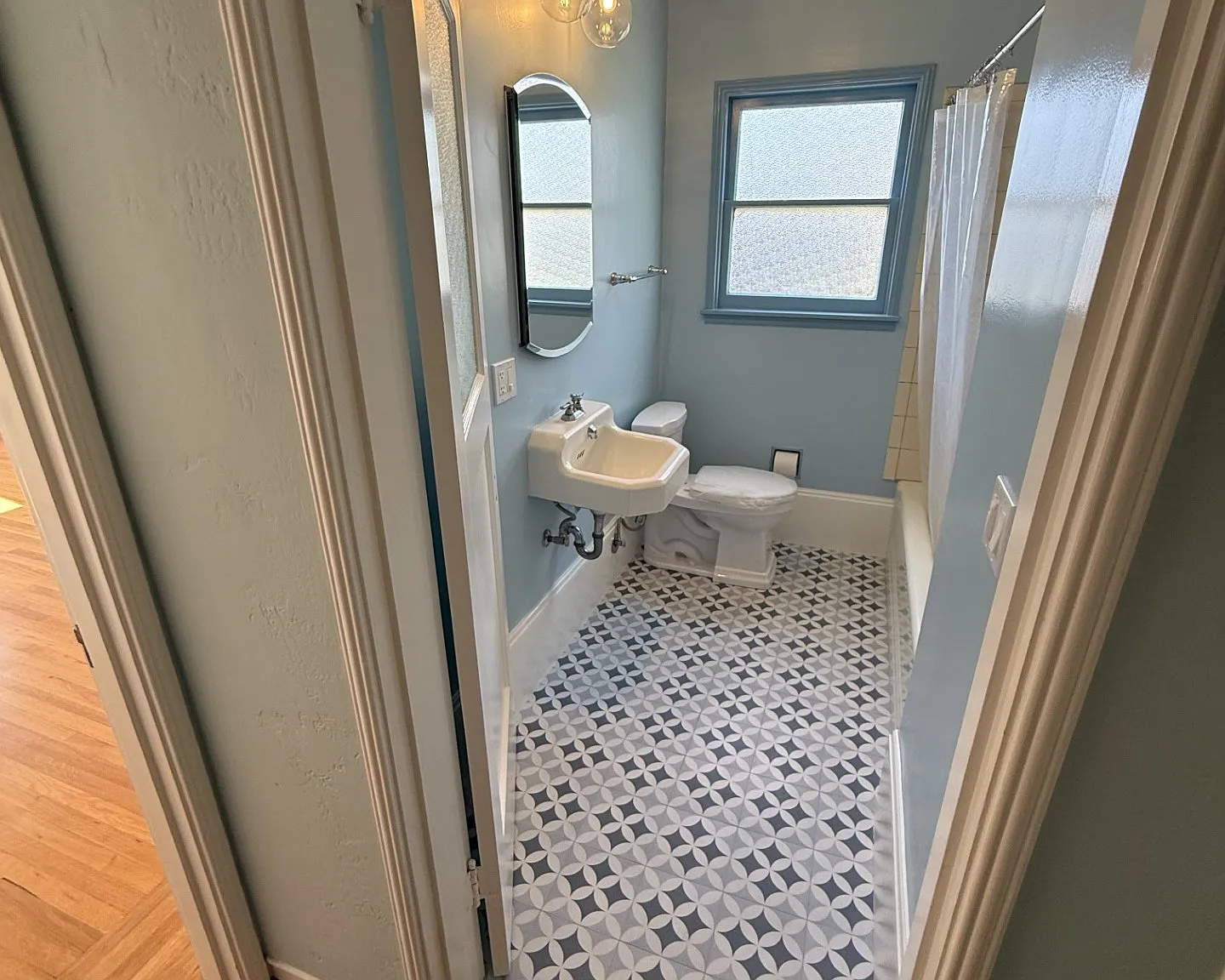 3017 Fulton St — Photo 4