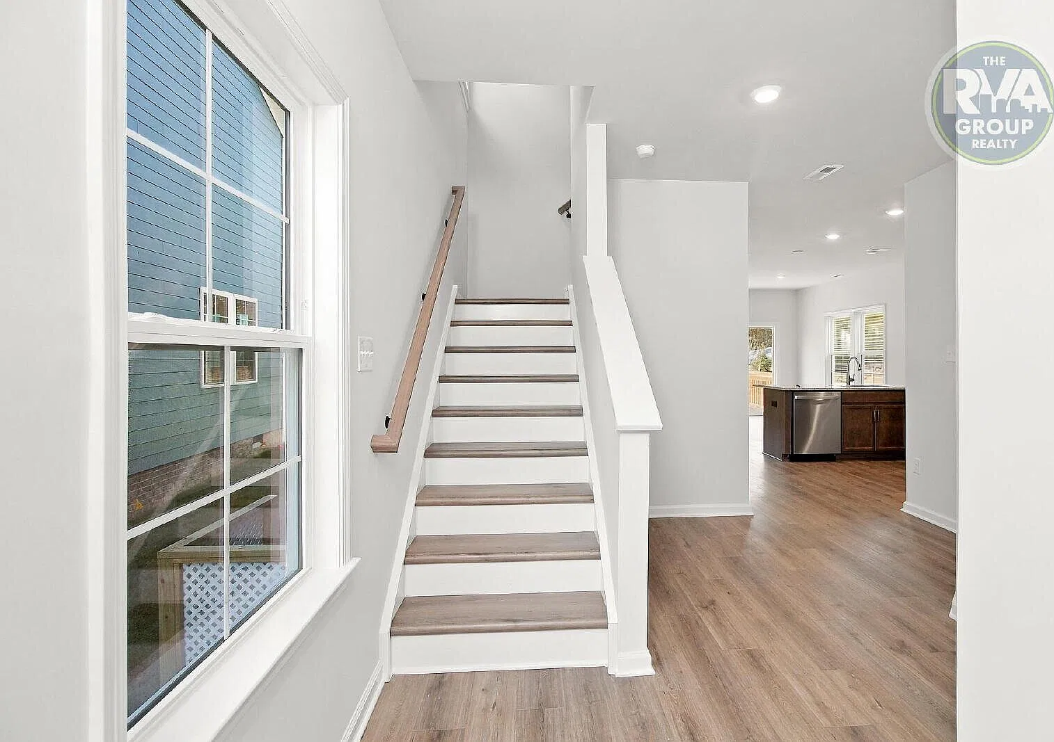 6472 Lila Crest Lane — Photo 3