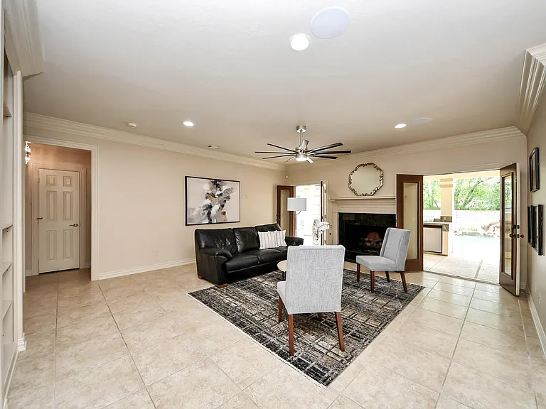 14207 Jade Cove Dr — Photo 10
