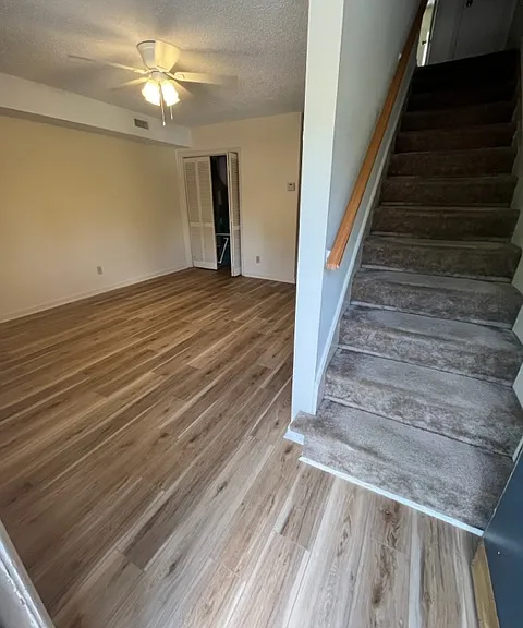 102 Dehart Dr #27 — Photo 3