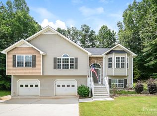 7642 Autumn Breeze, Douglasville, GA 30134